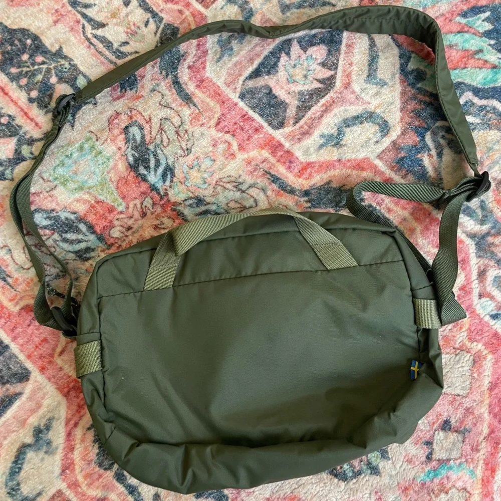 FJALLRAVEN HIGH COAST CROSSBODY - Picture 2 of 4